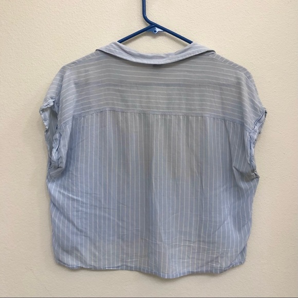 Forever 21 Striped Collared Crop Top - Picture 3 of 3